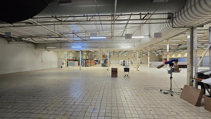 To Let commercial Property for Rent in Brackenfell Central Western Cape